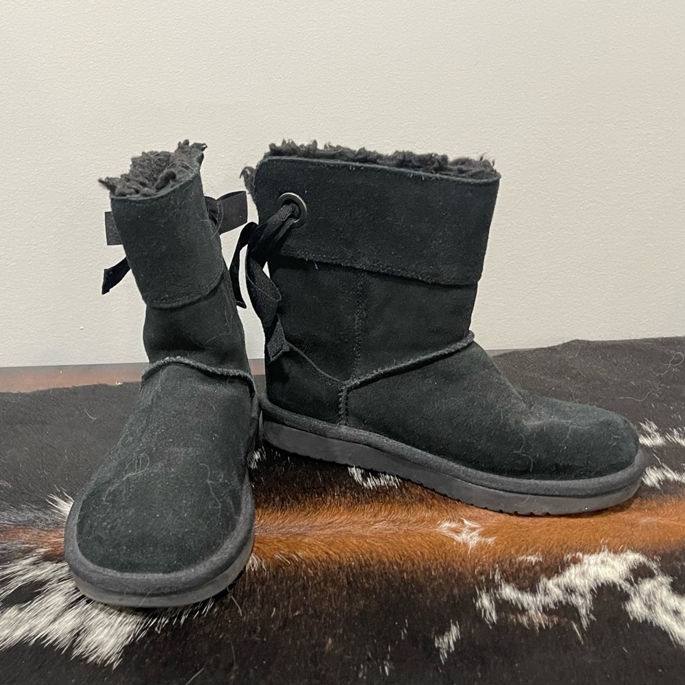 Girls Black BearPaw Bow Boots 13